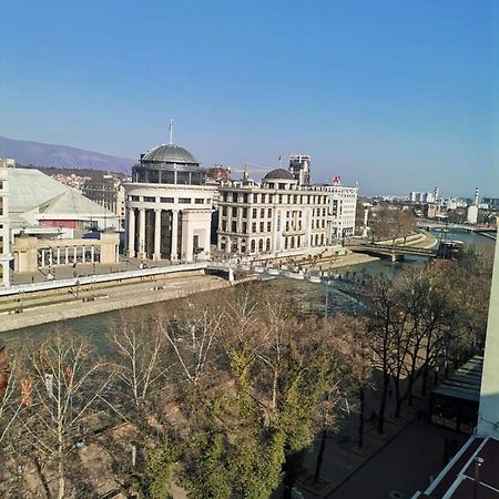 Calla 5 Apartment - Main Square, In The City Shopping Center - Parking Slot With Security And Video Camera Skopje Exteriér fotografie